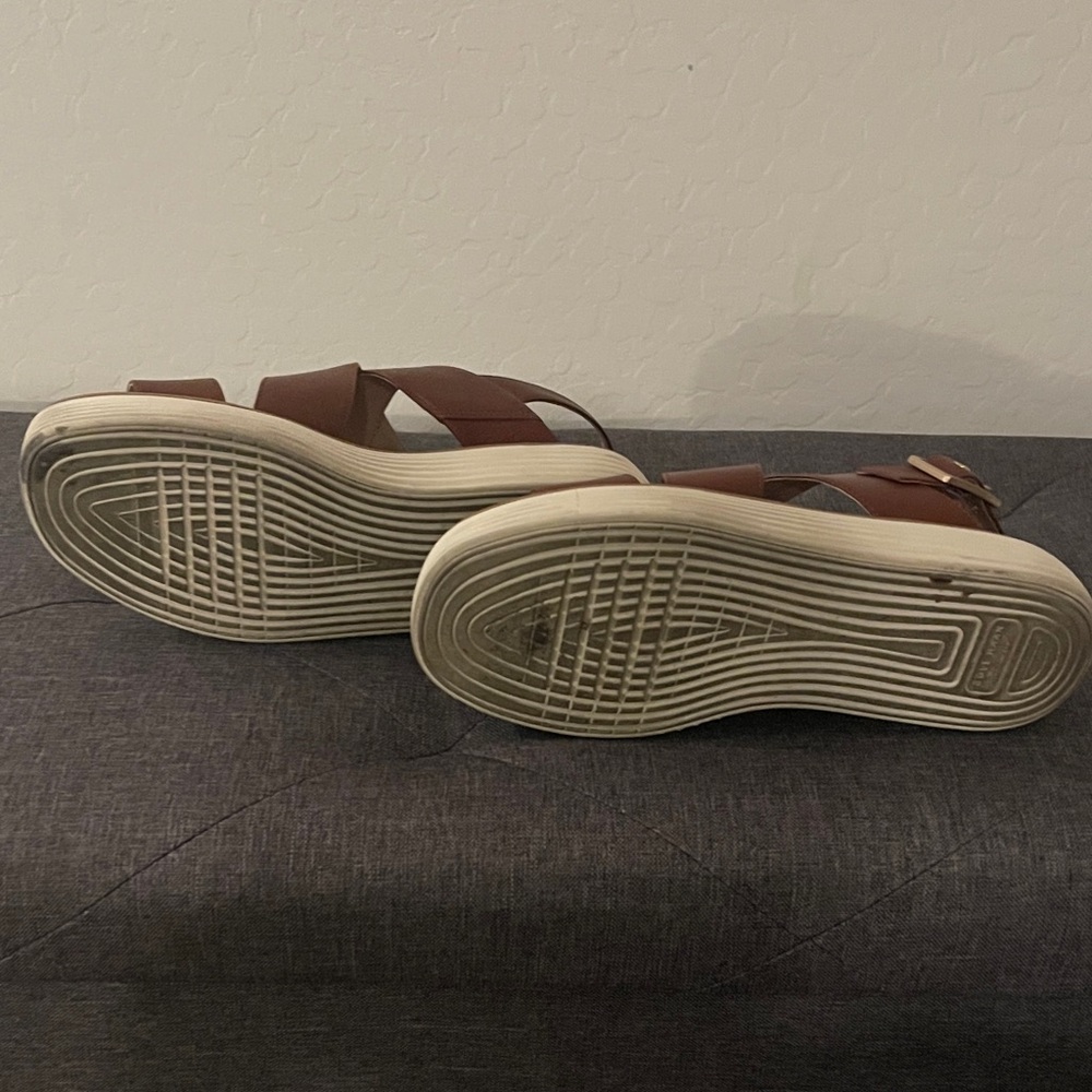 Cole Haan Brown Leather Sandals - Picture 5 of 6
